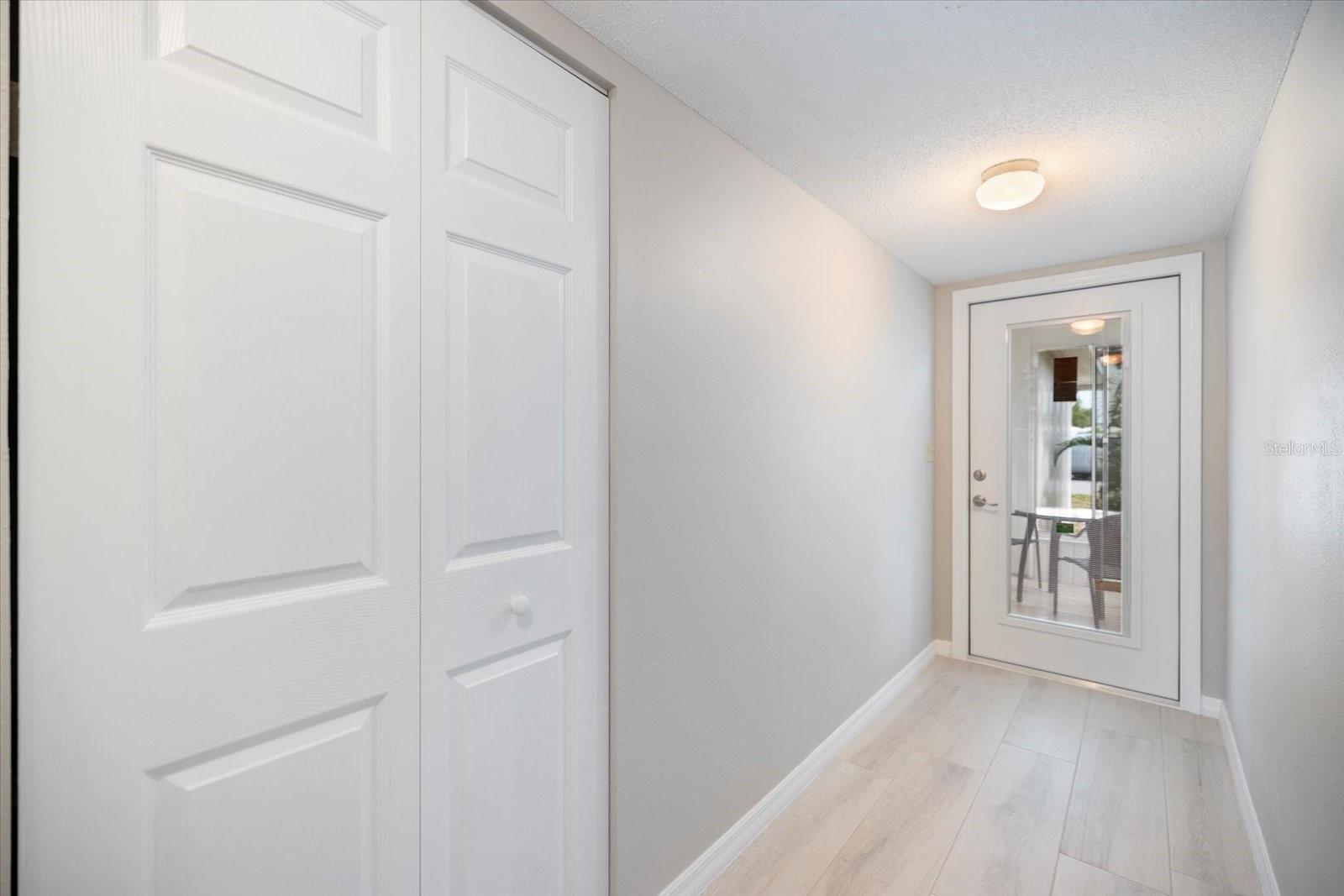 Listing Image #3