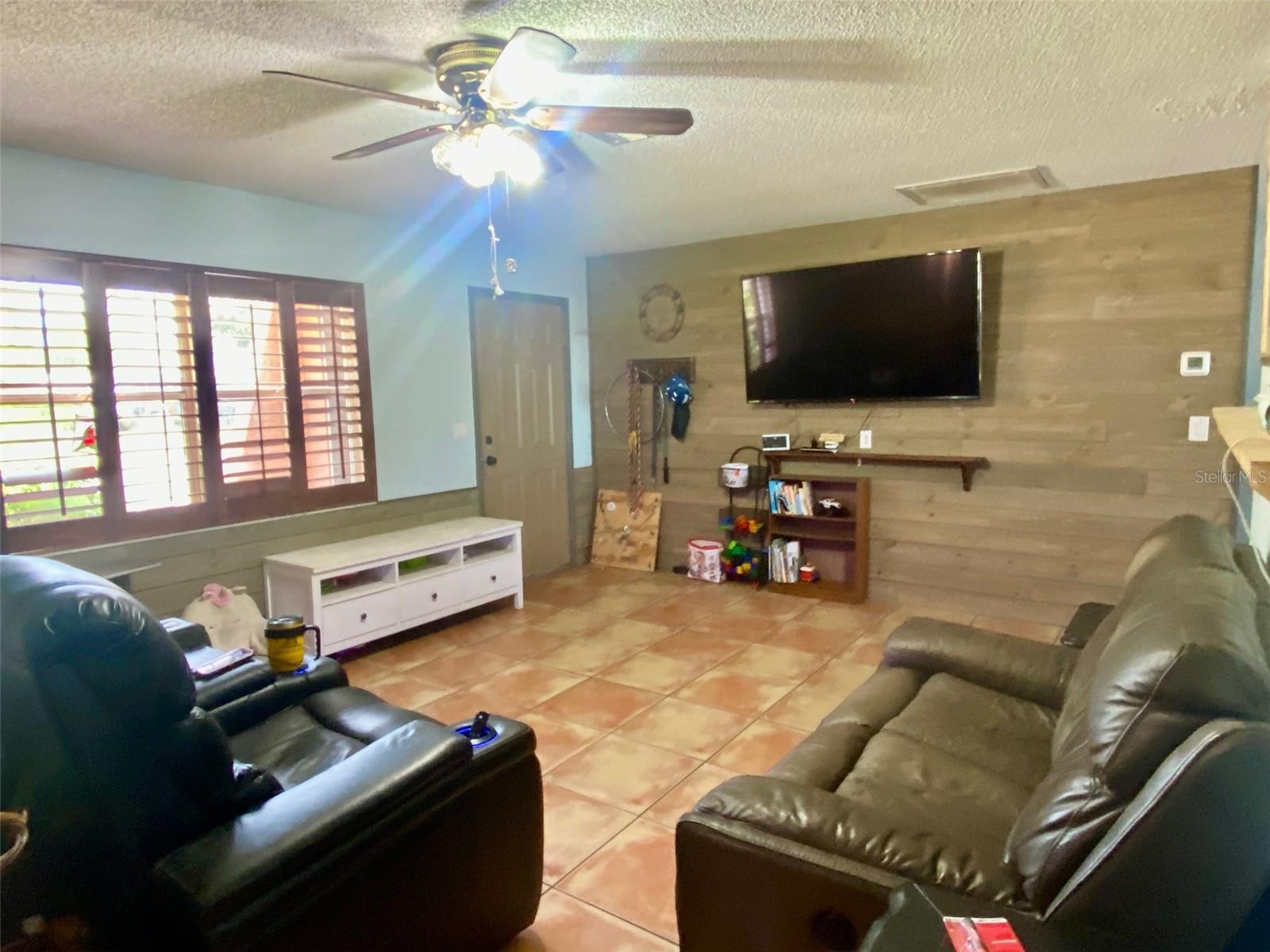 Listing Image #2