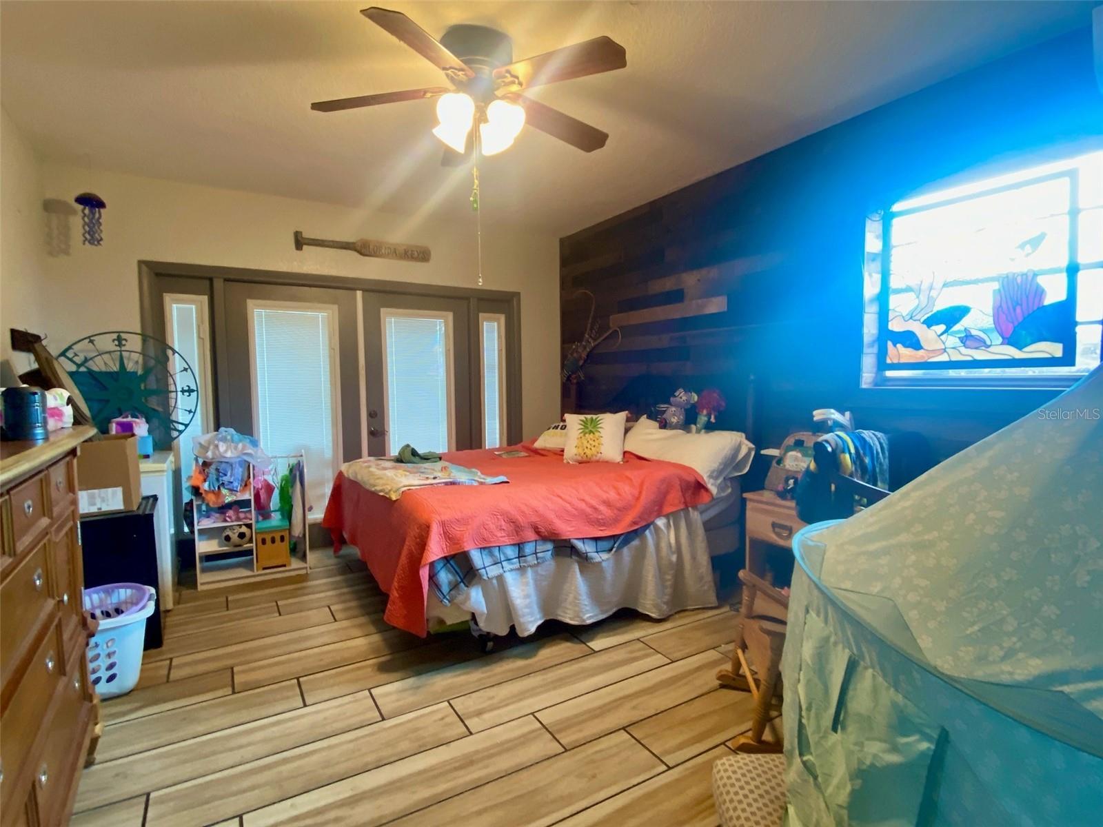 Listing Image #8