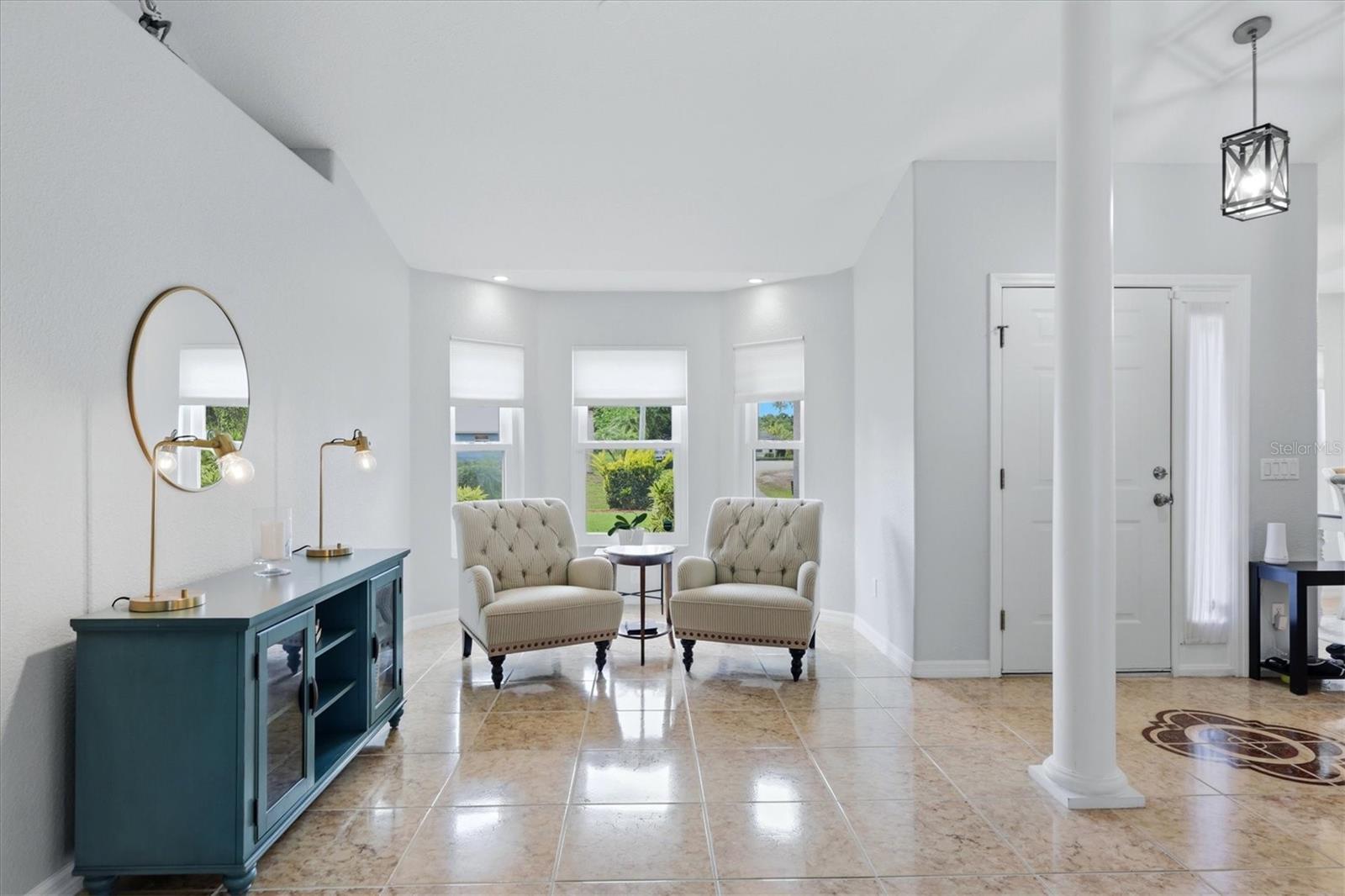 Listing Image #11