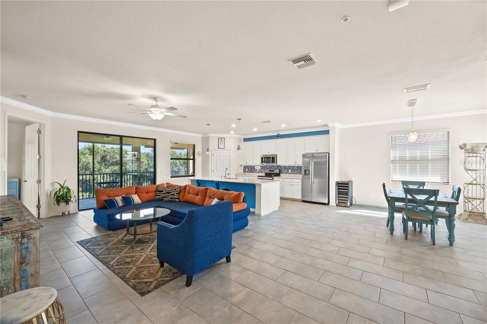 Listing Image #8