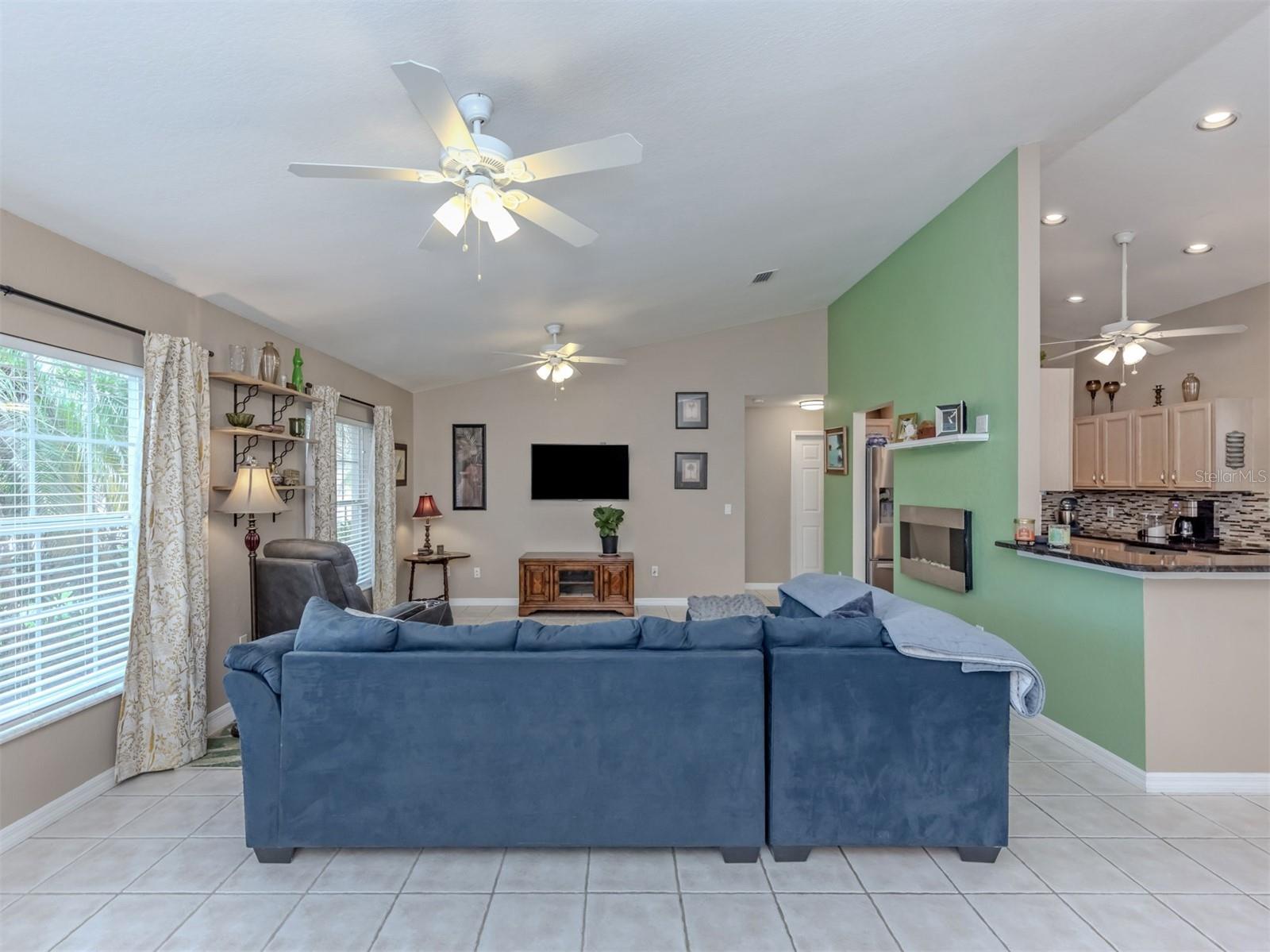 Listing Image #6