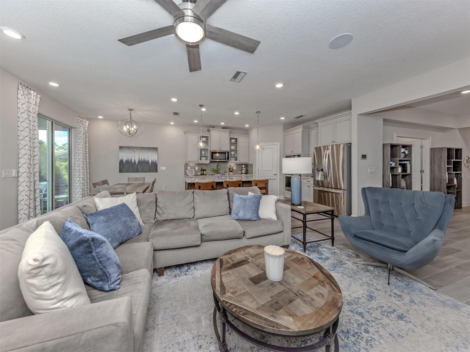 Listing Image #7