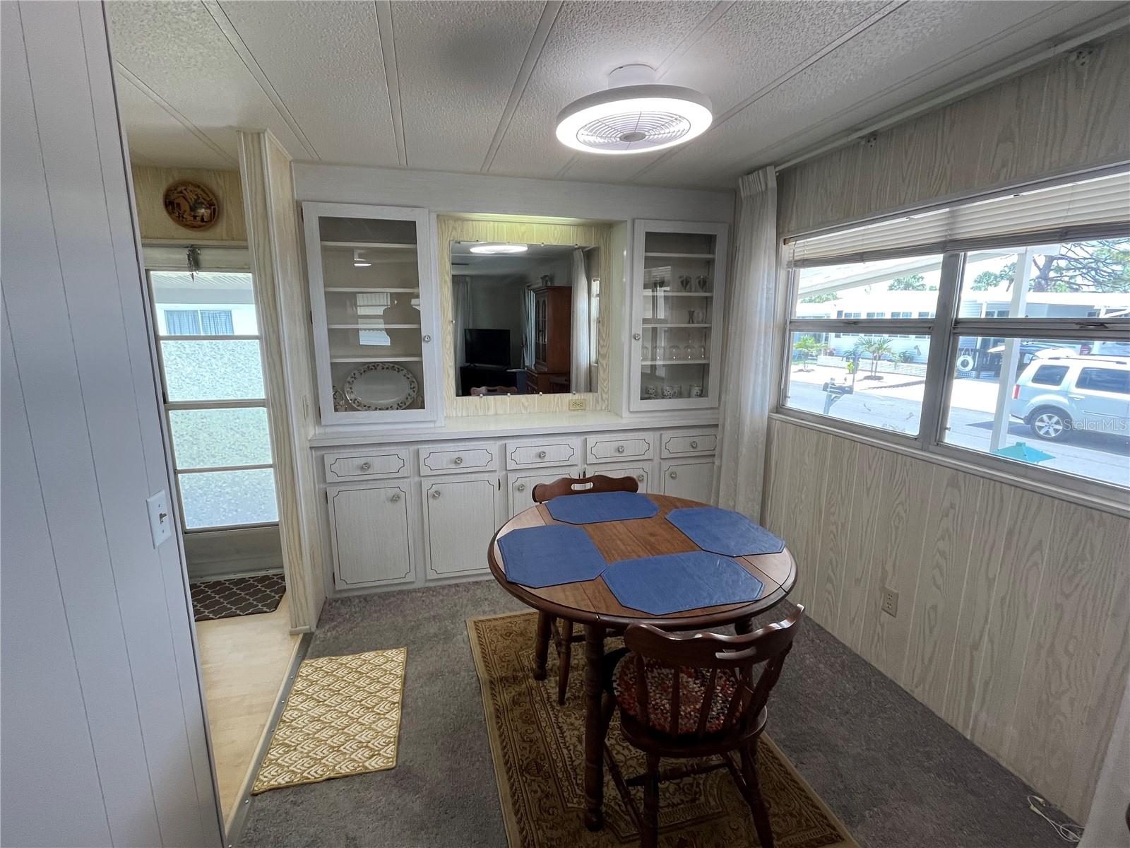 Listing Image #8