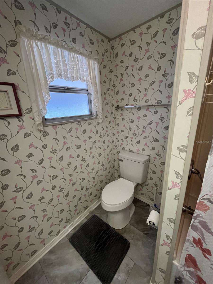 Listing Image #23