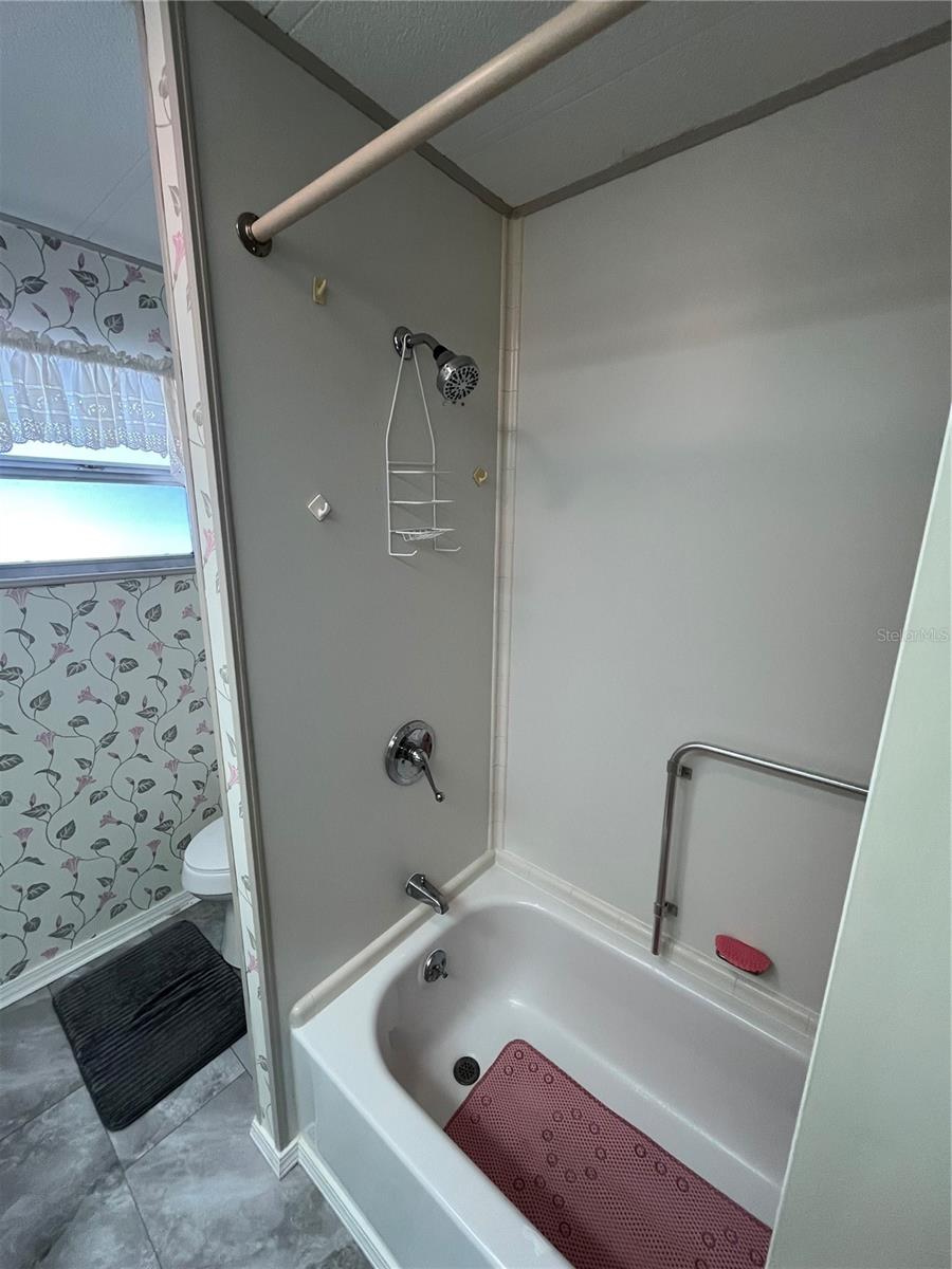 Listing Image #24