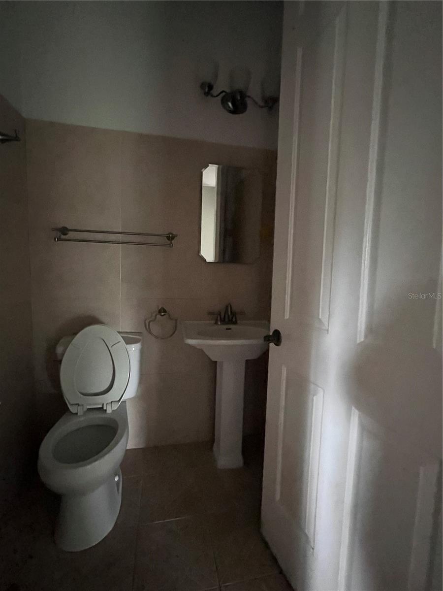 Listing Image #13
