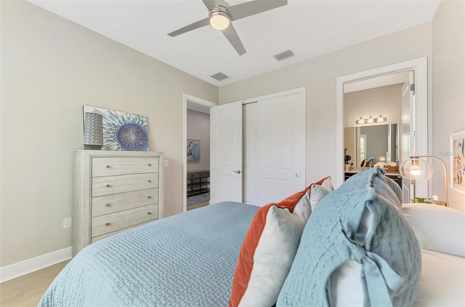 Listing Image #43