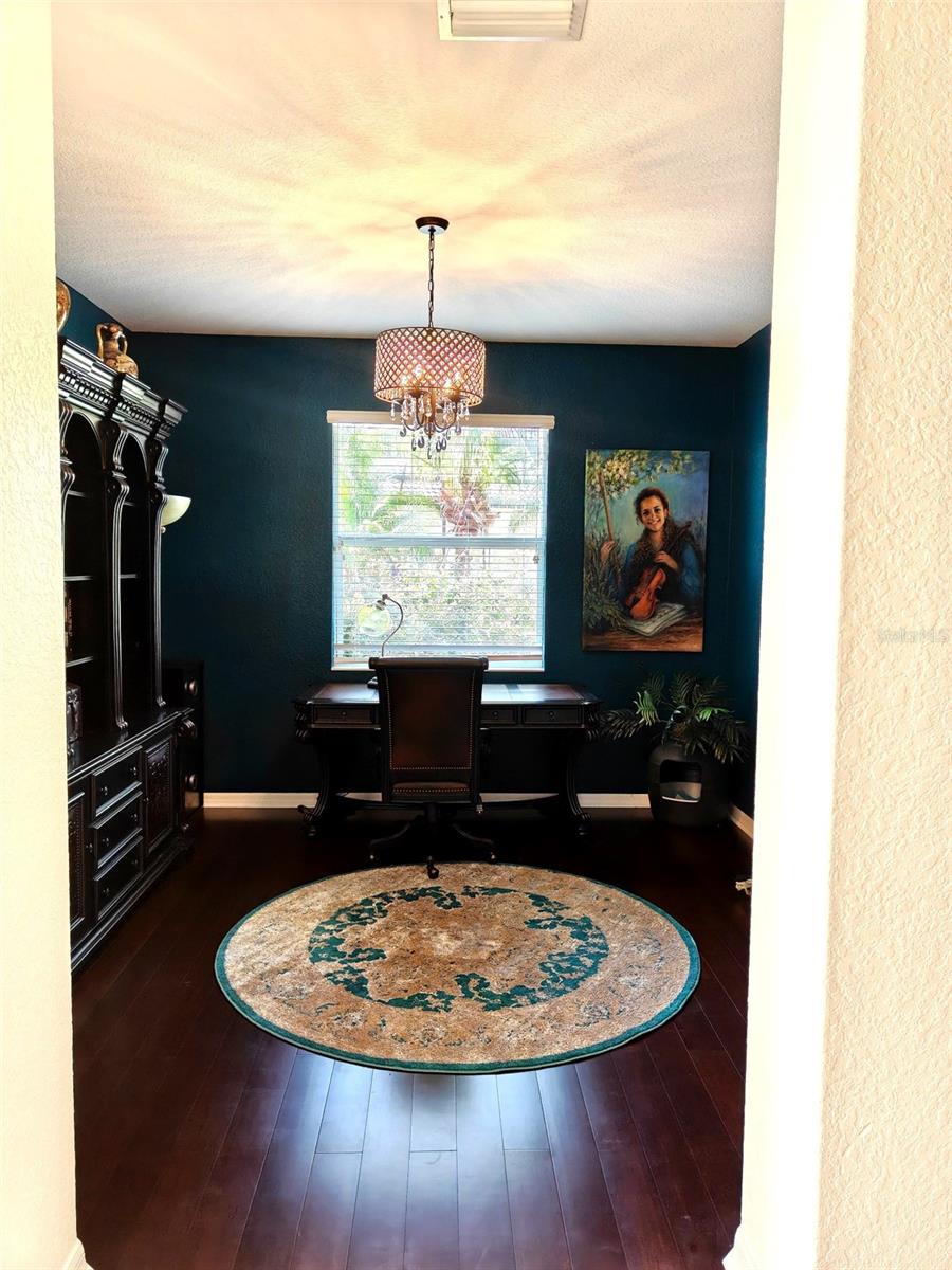 Listing Image #6