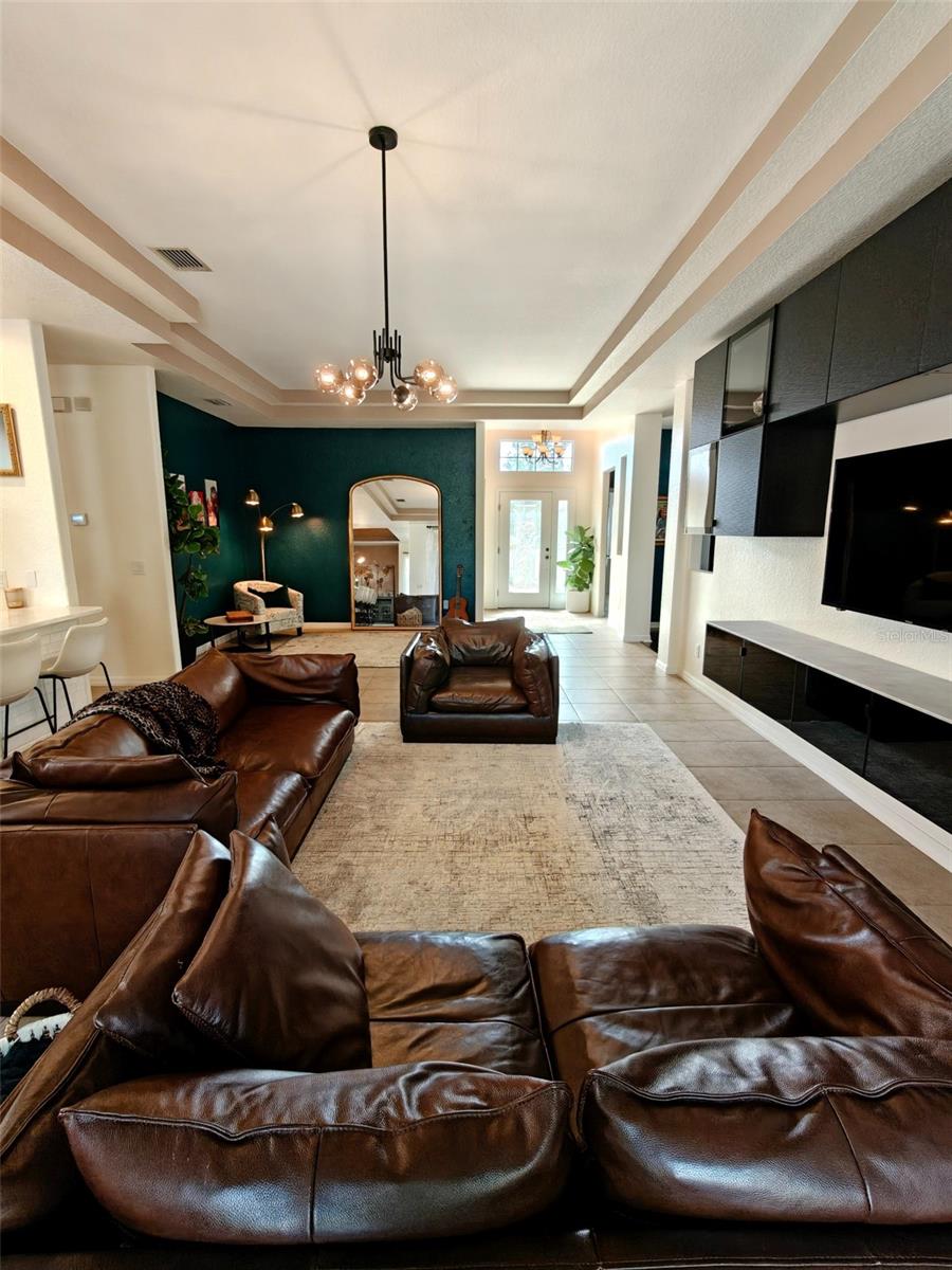 Listing Image #12
