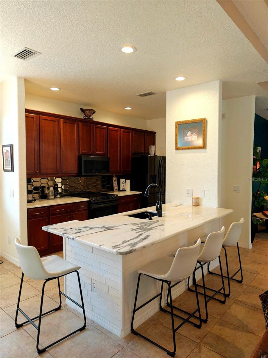 Listing Image #13
