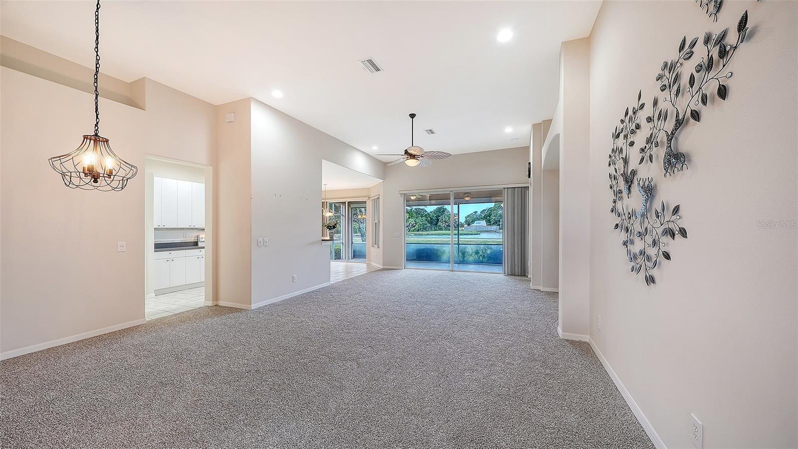 Listing Image #3
