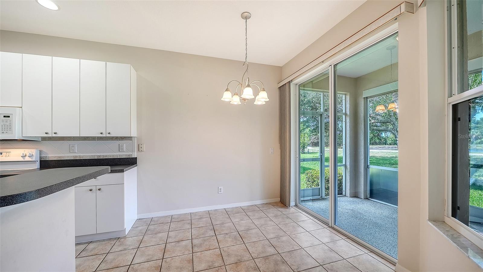 Listing Image #13