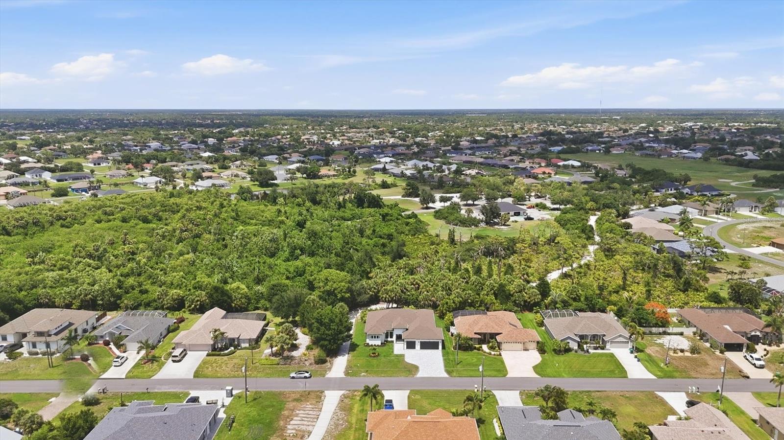 Listing Image #4