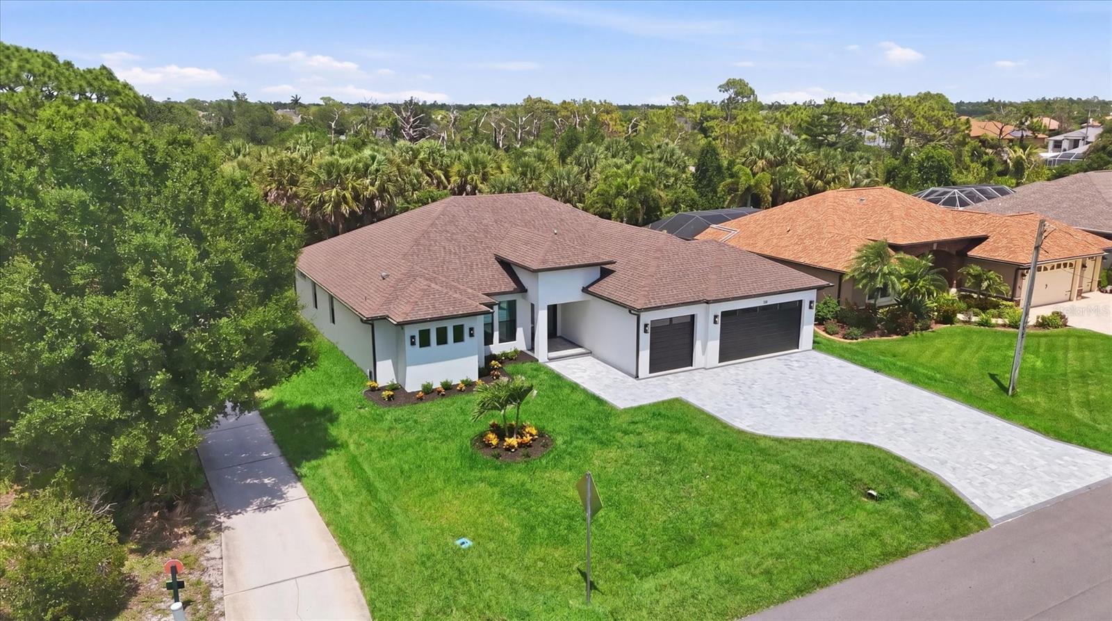 Listing Image #8