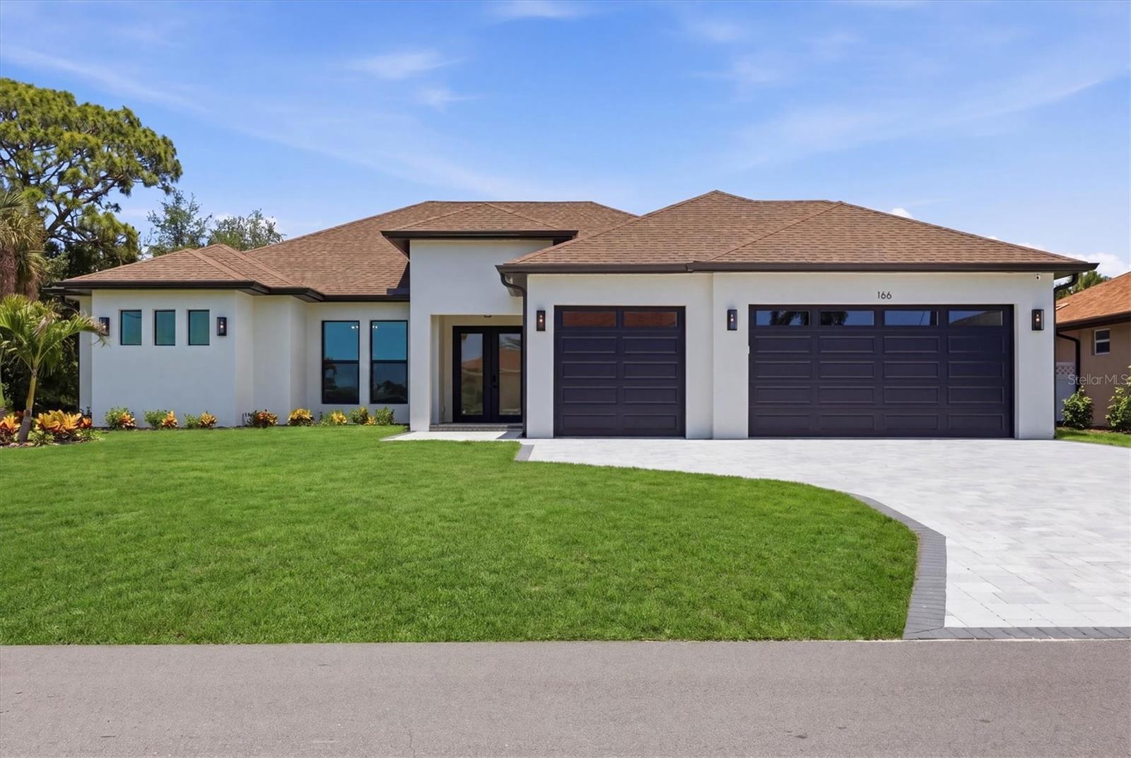 Listing Image #11