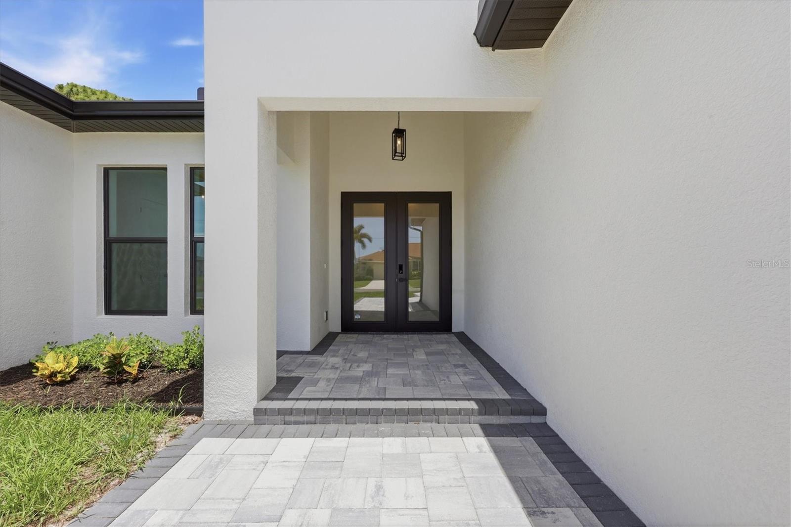 Listing Image #15
