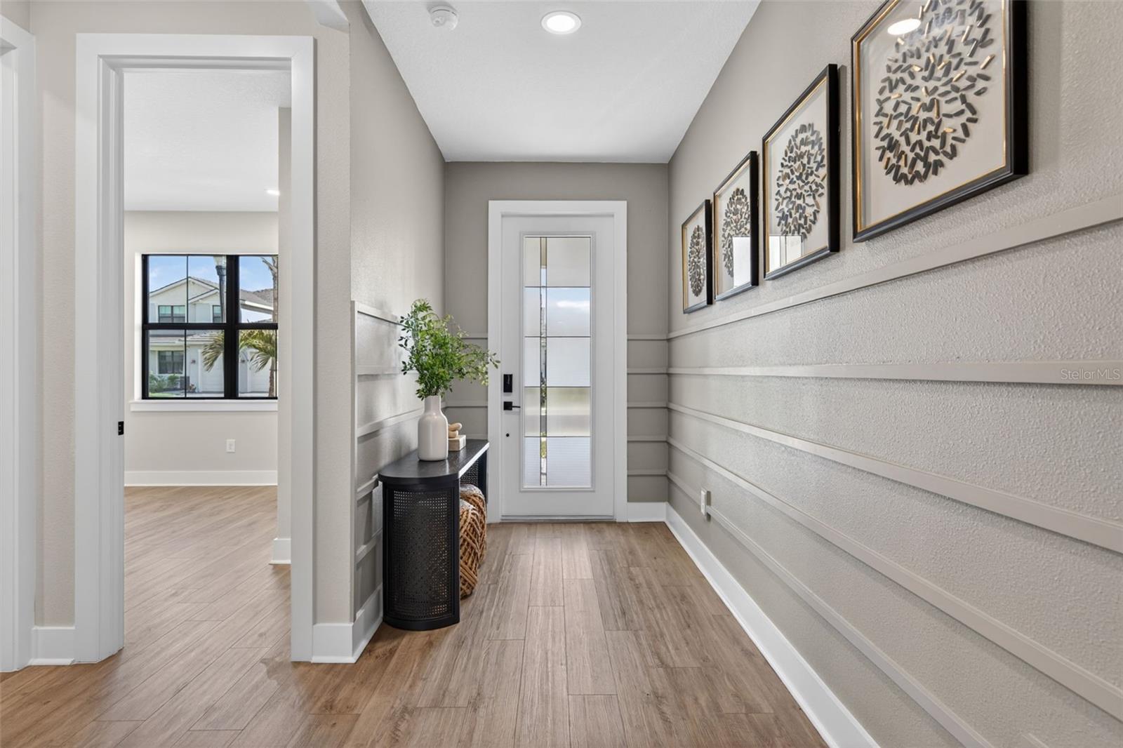 Listing Image #11