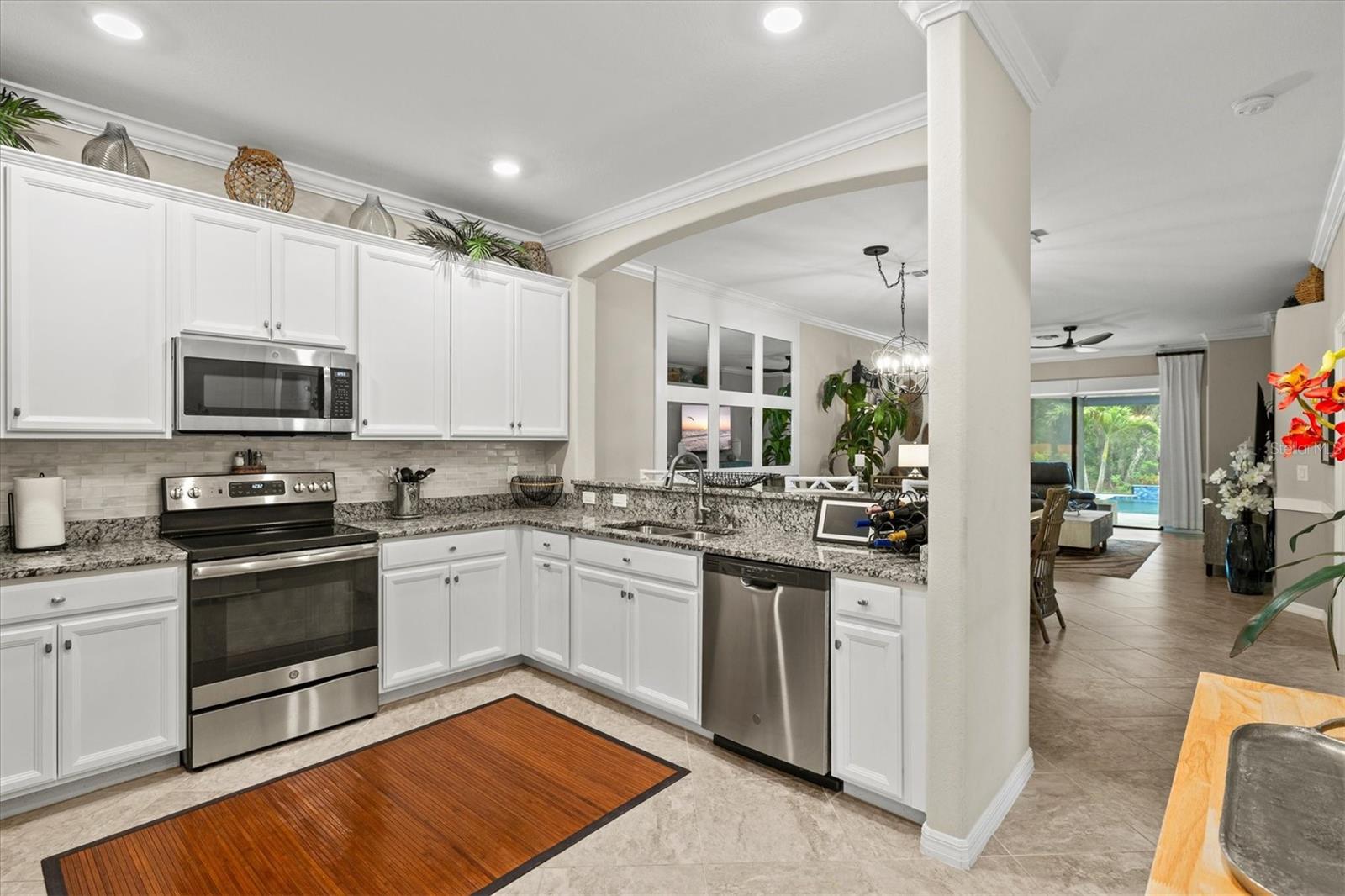 Listing Image #8