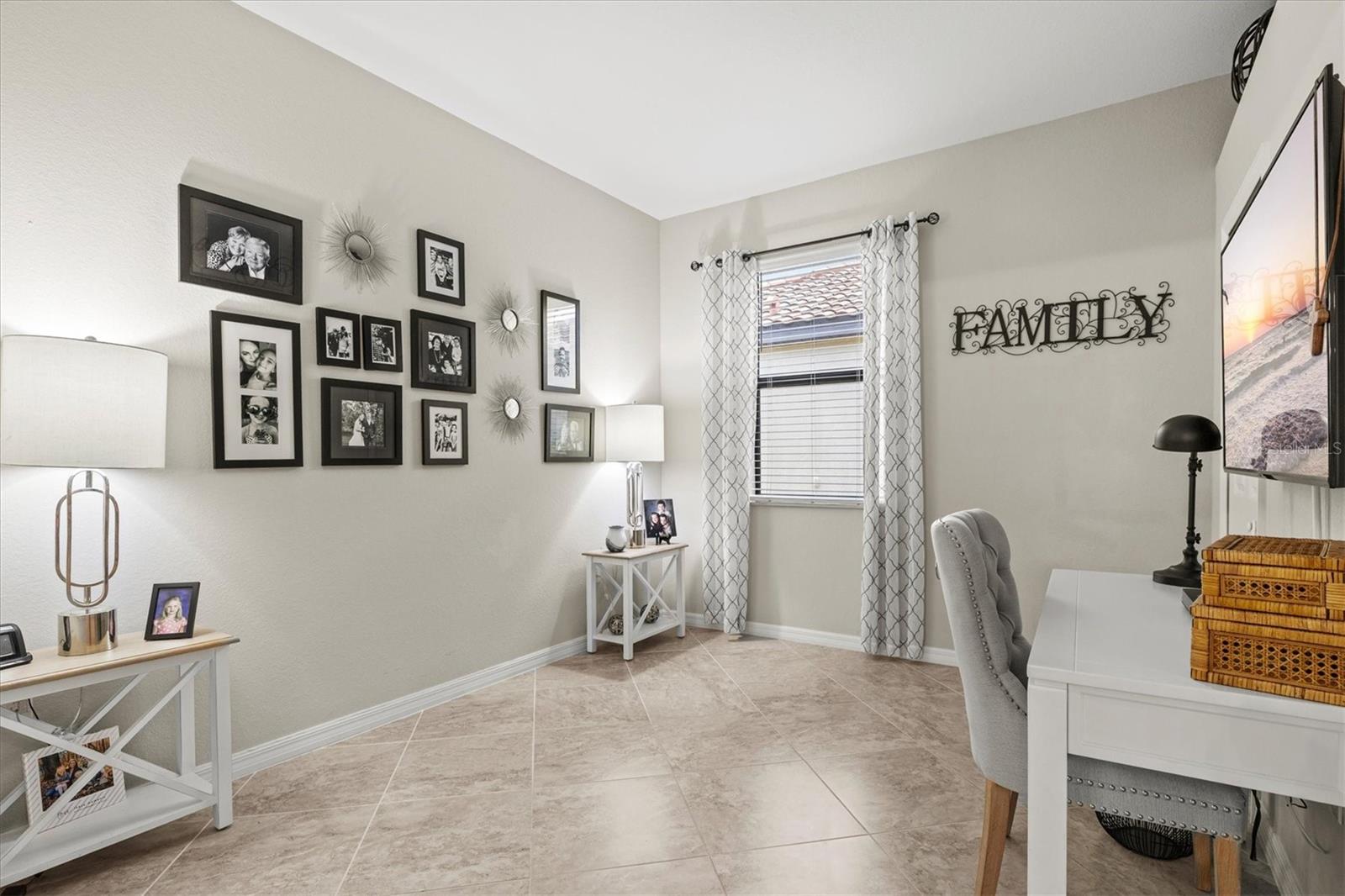 Listing Image #33