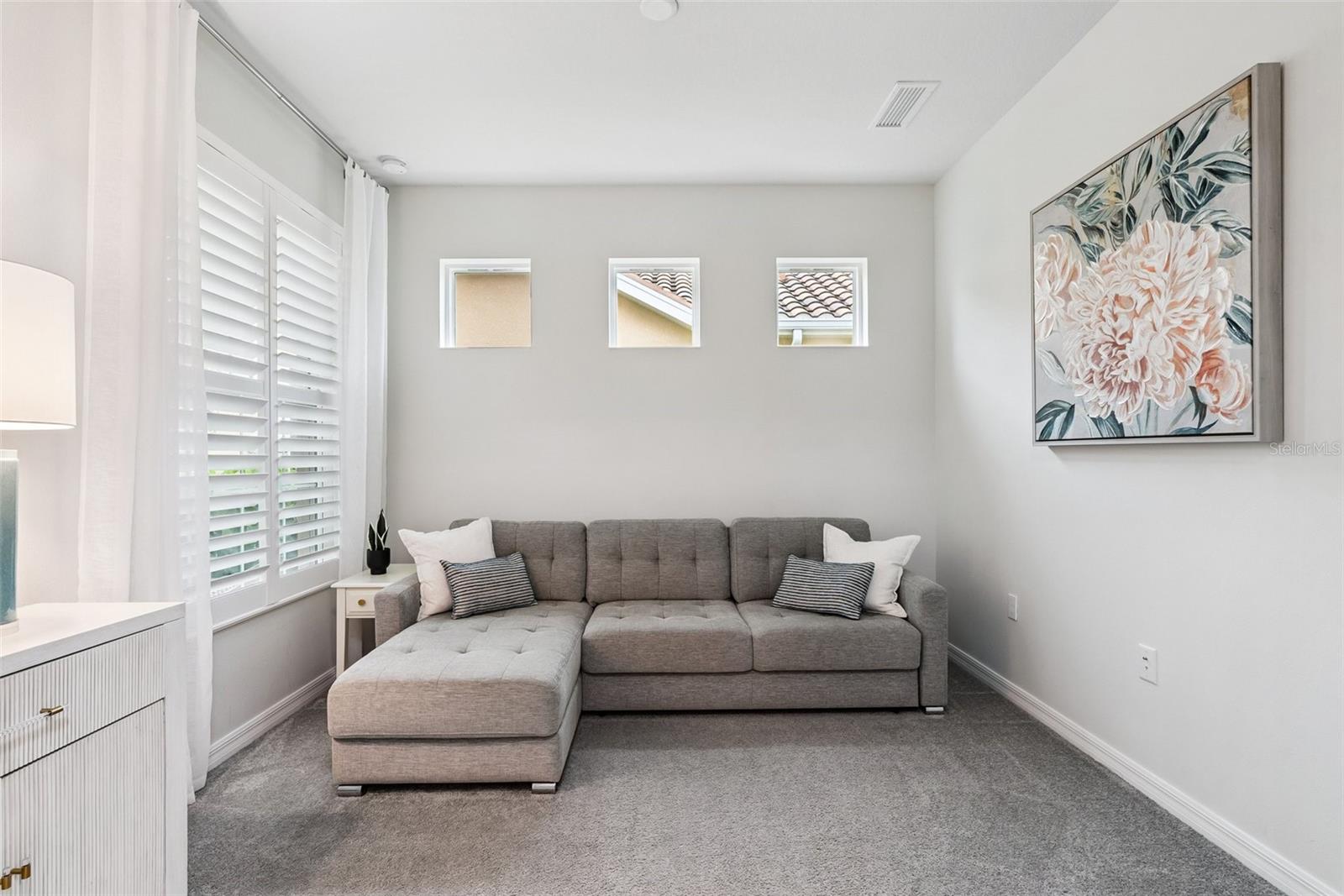 Listing Image #6