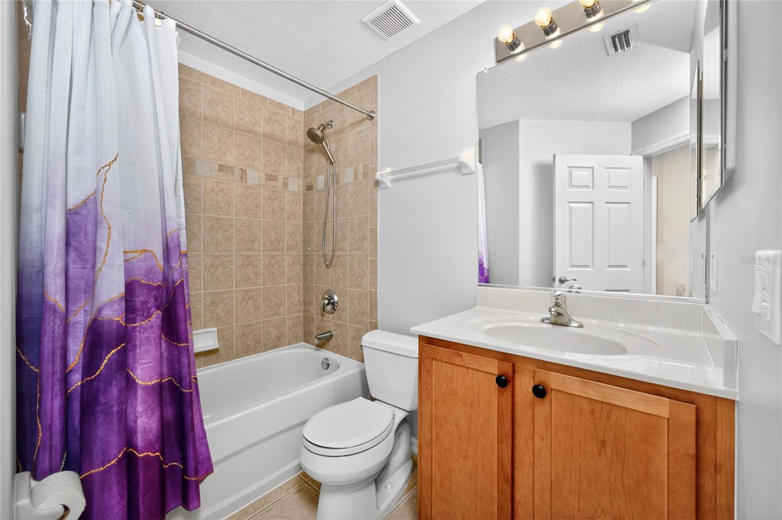 Listing Image #42