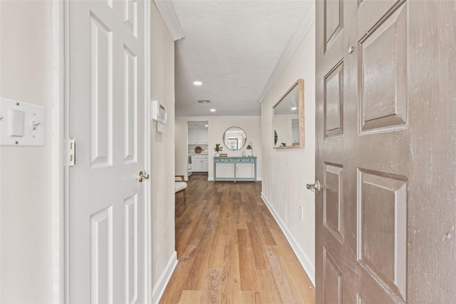 Listing Image #3