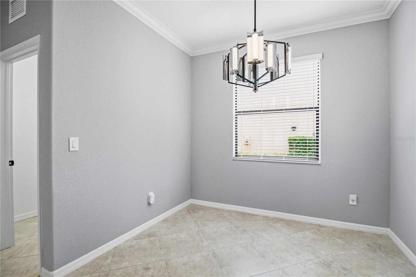 Listing Image #24