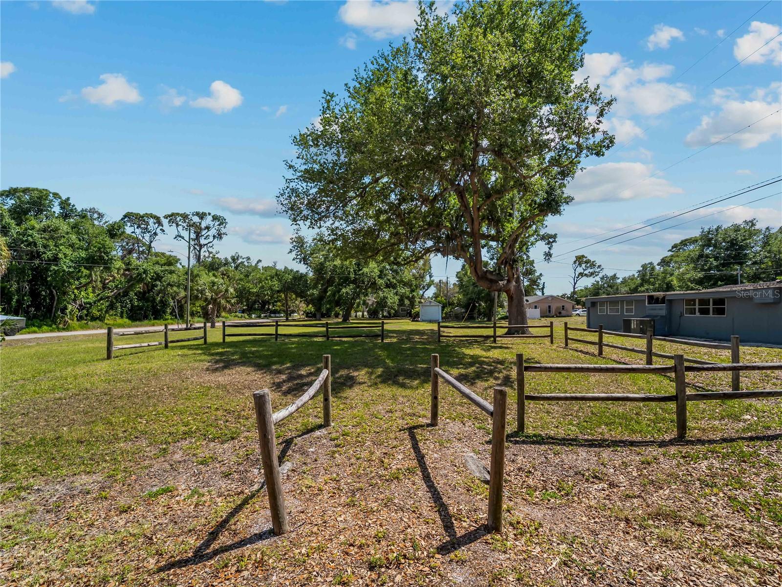 Listing Image #6