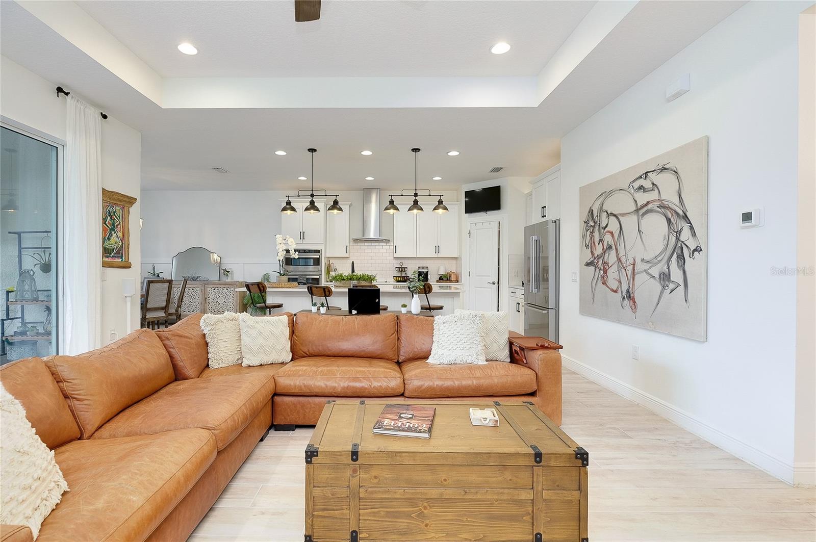 Listing Image #11