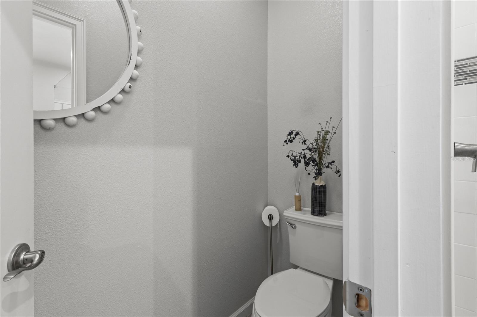 Listing Image #30