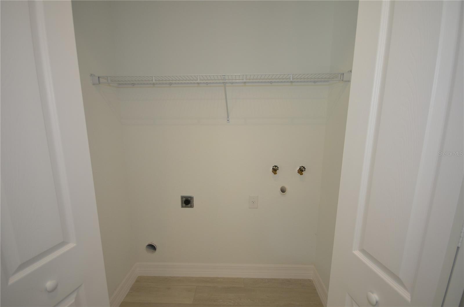 Listing Image #37
