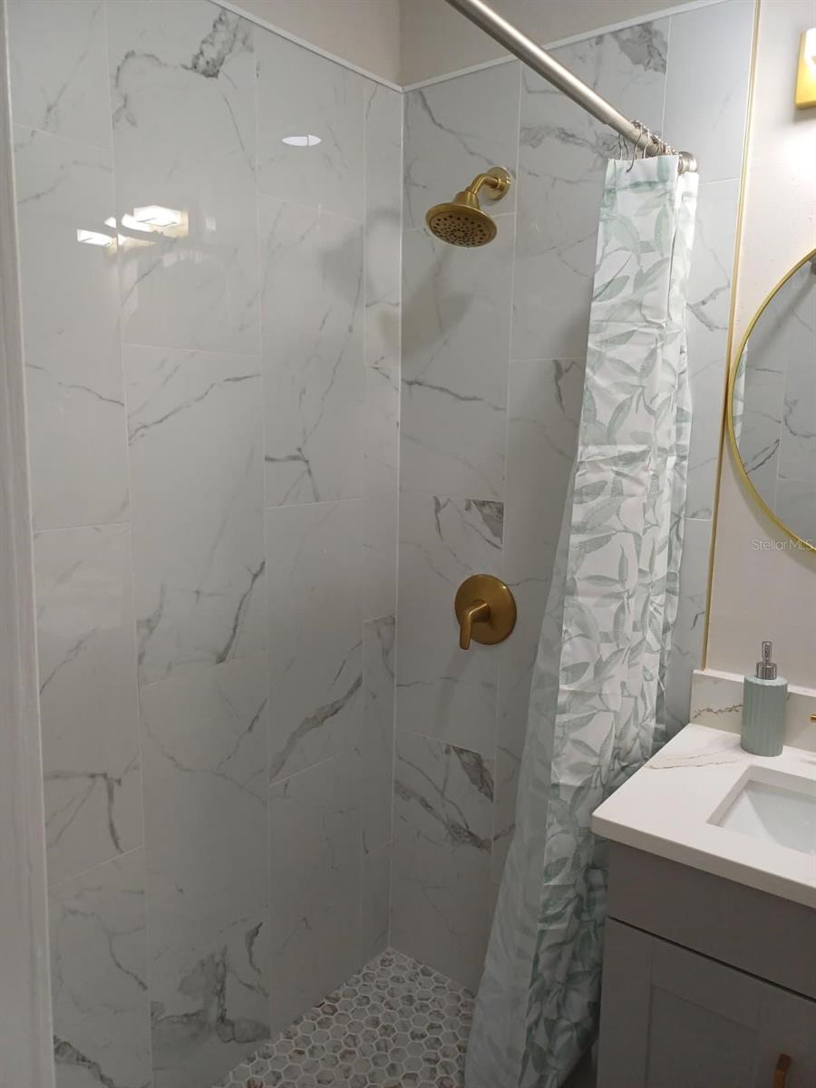 Listing Image #33
