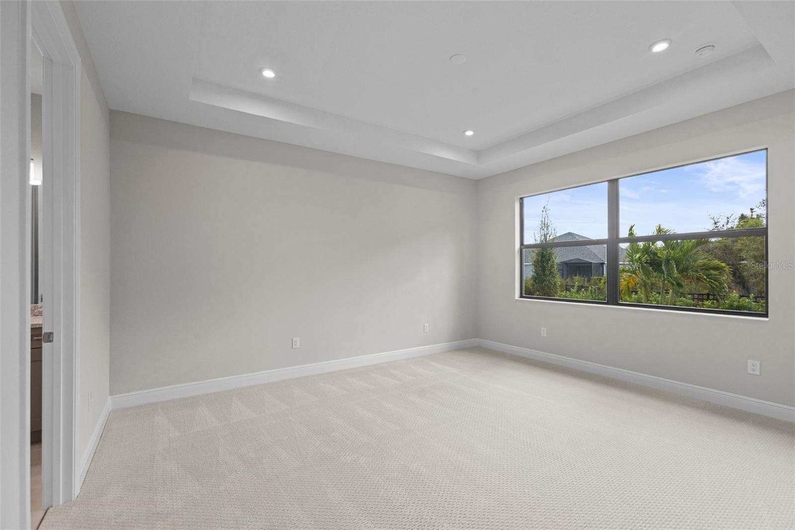 Listing Image #5