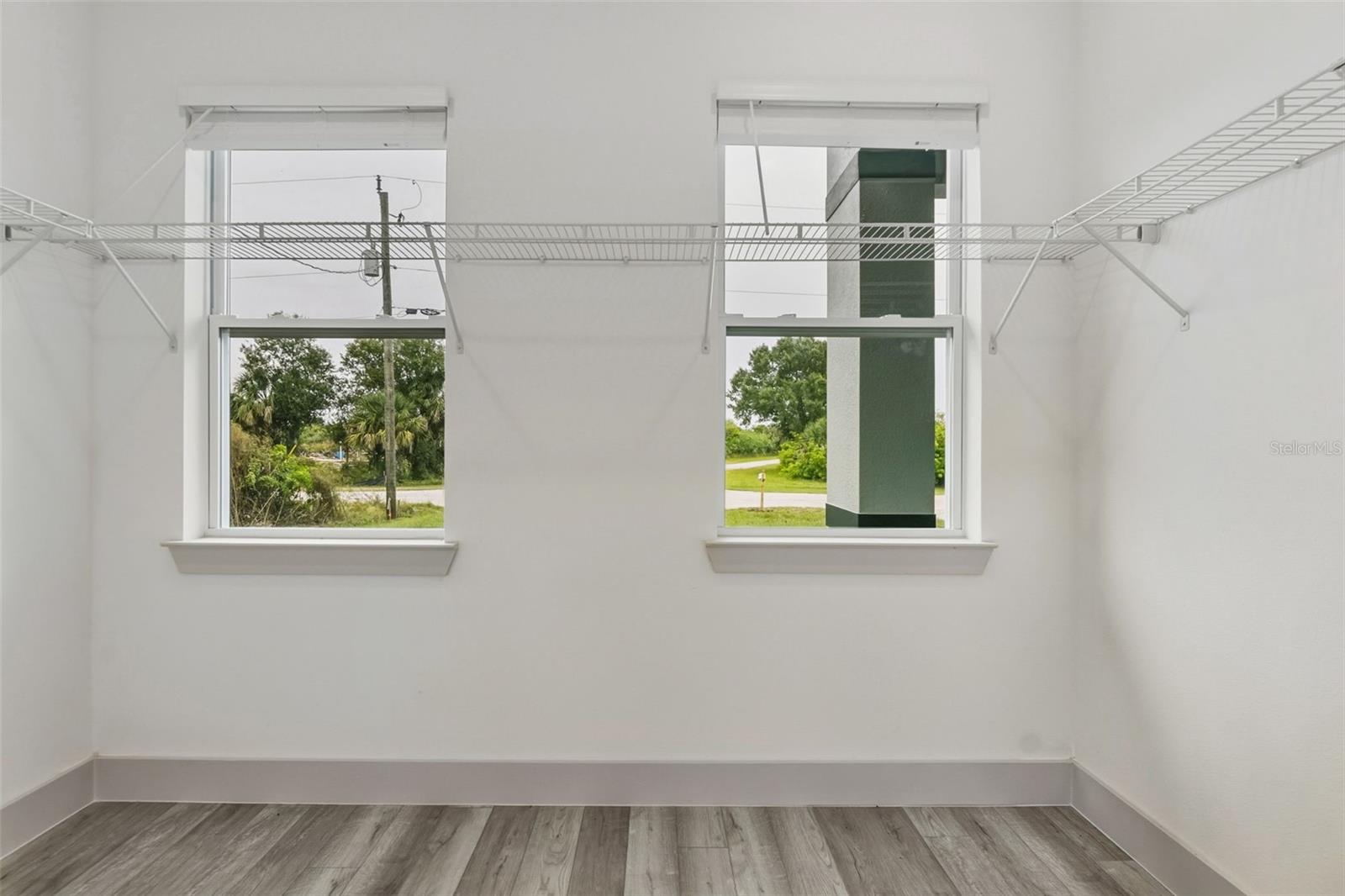Listing Image #15