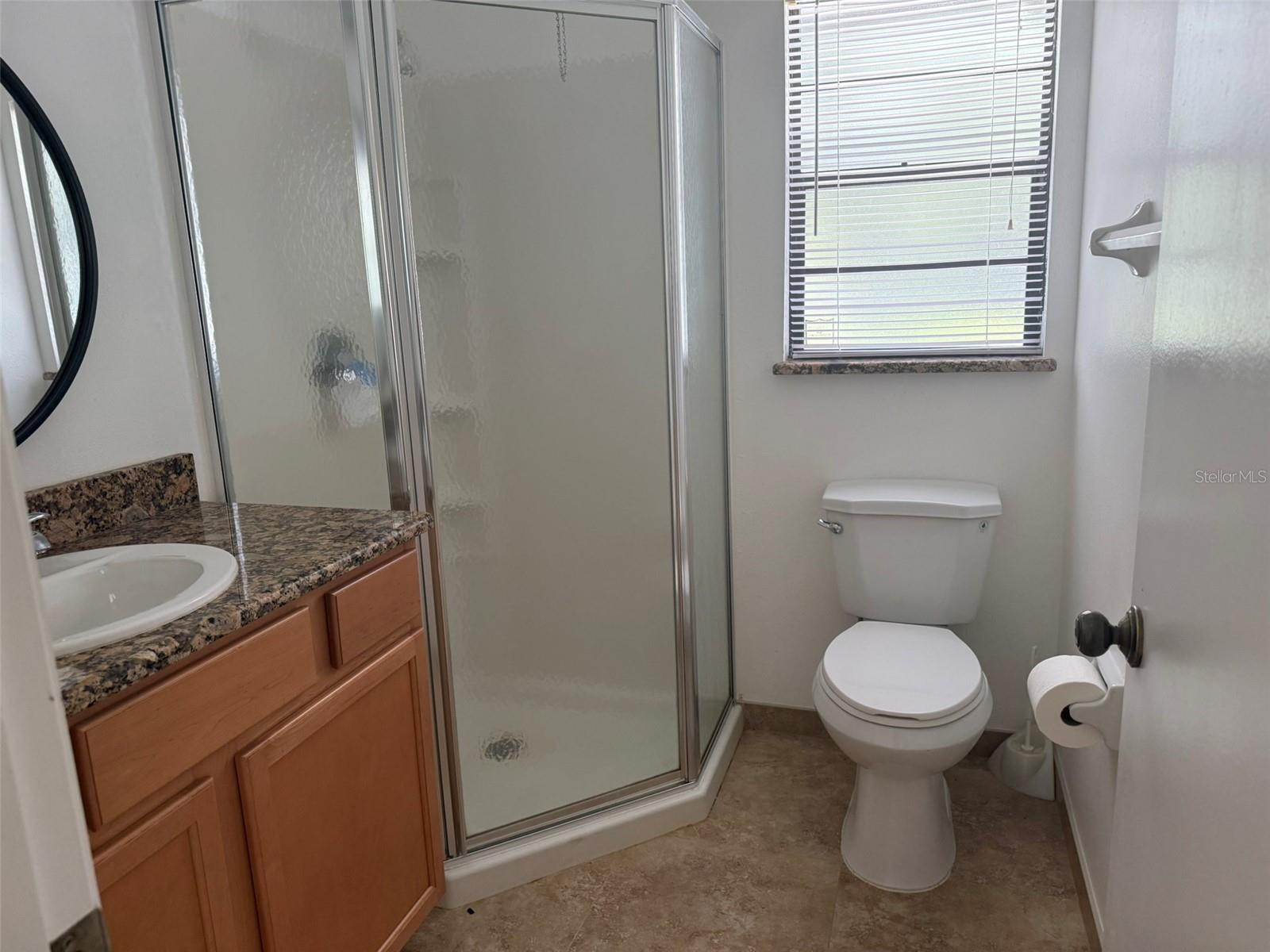 Listing Image #8