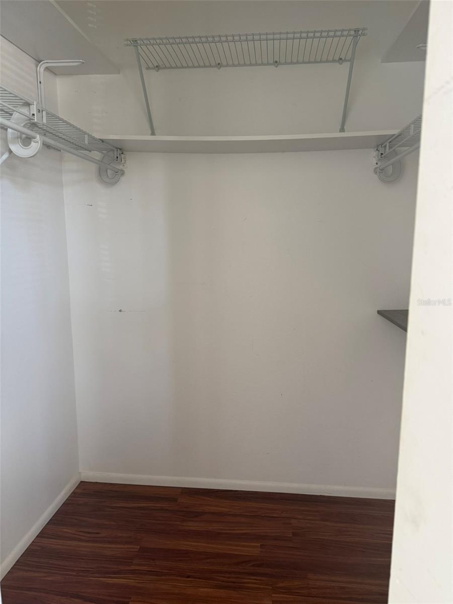 Listing Image #24