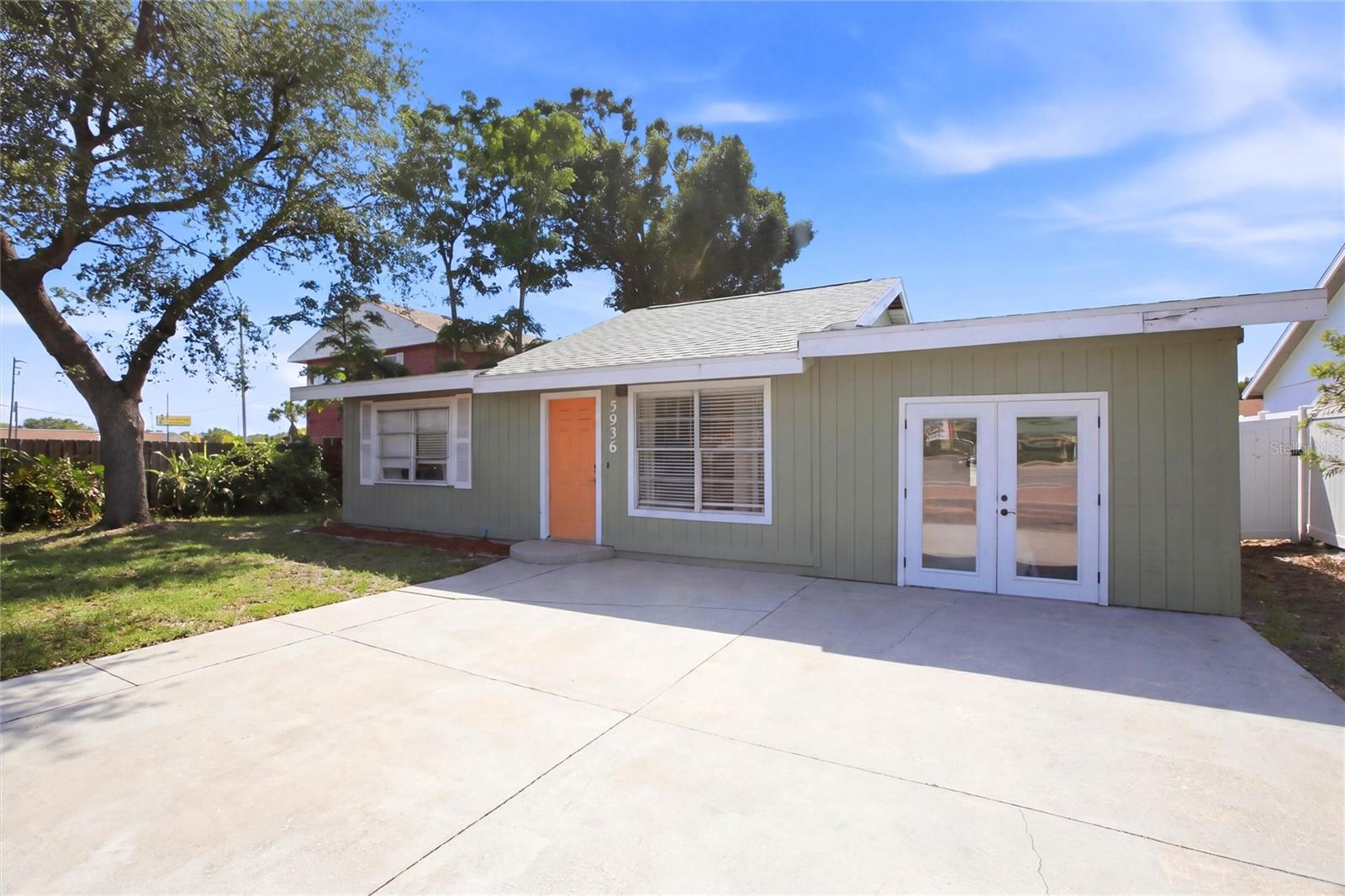 Listing Image #3