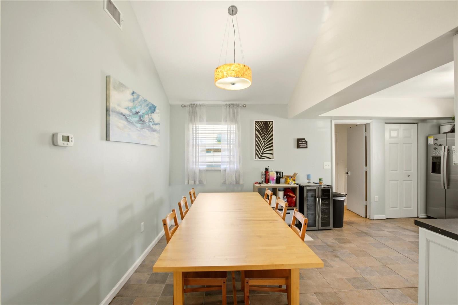 Listing Image #10
