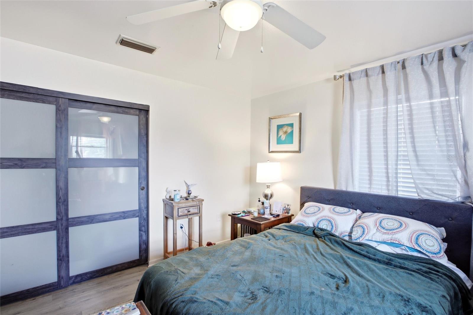 Listing Image #13