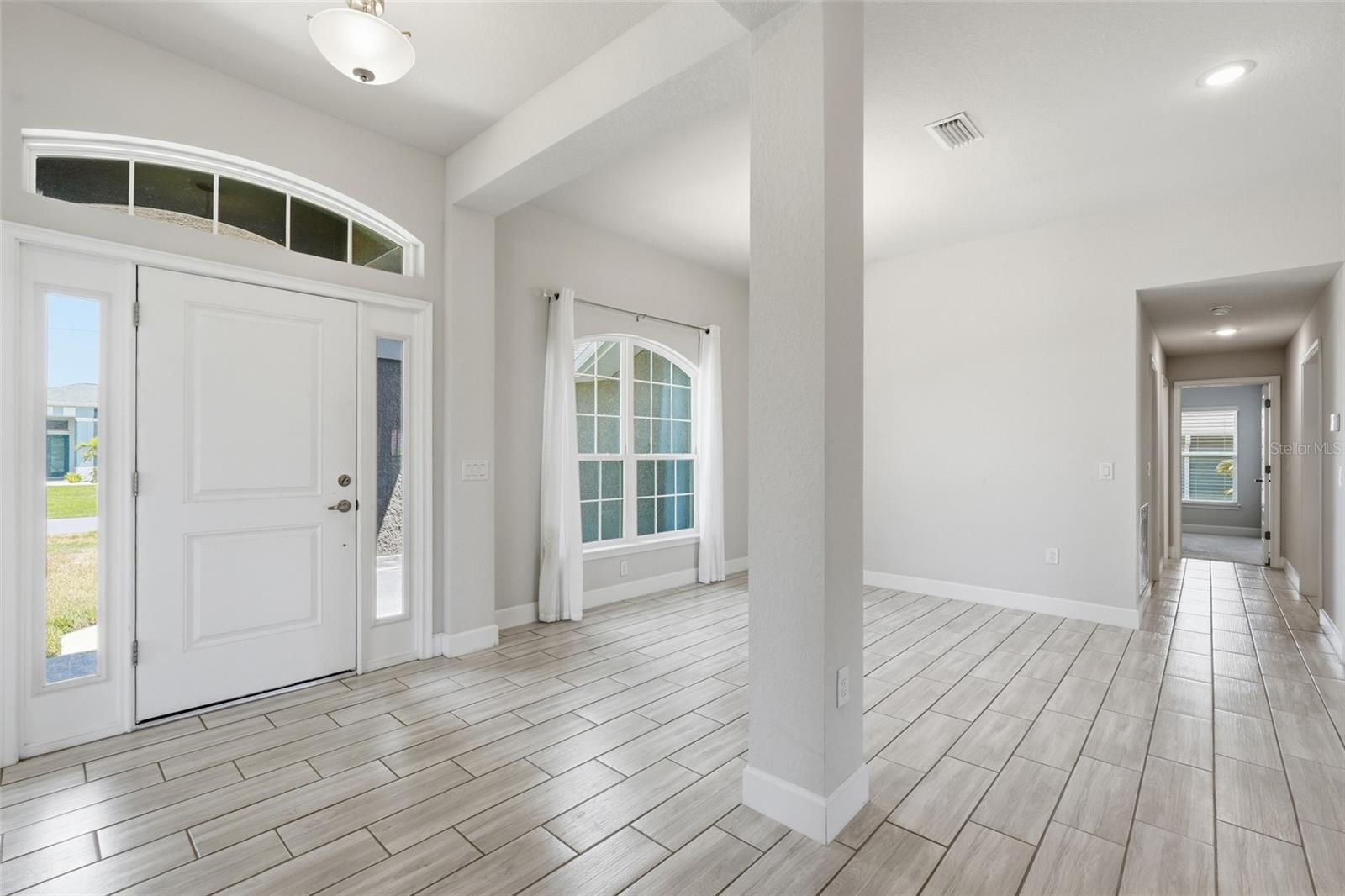 Listing Image #7