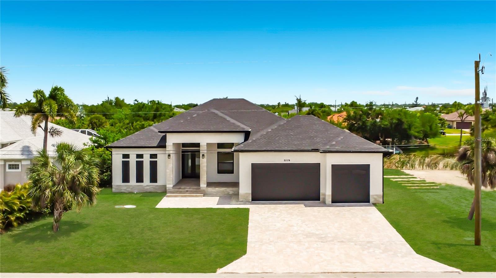 Listing Image #3