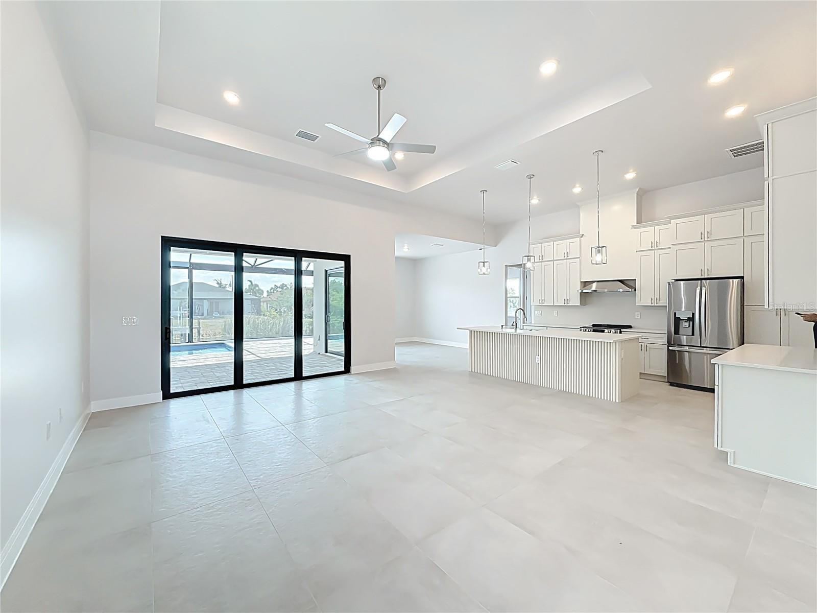 Listing Image #7