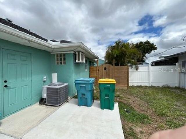 Listing Image #3