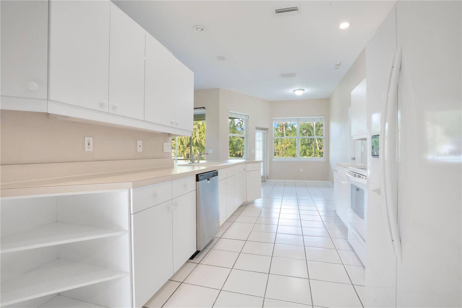 Listing Image #6
