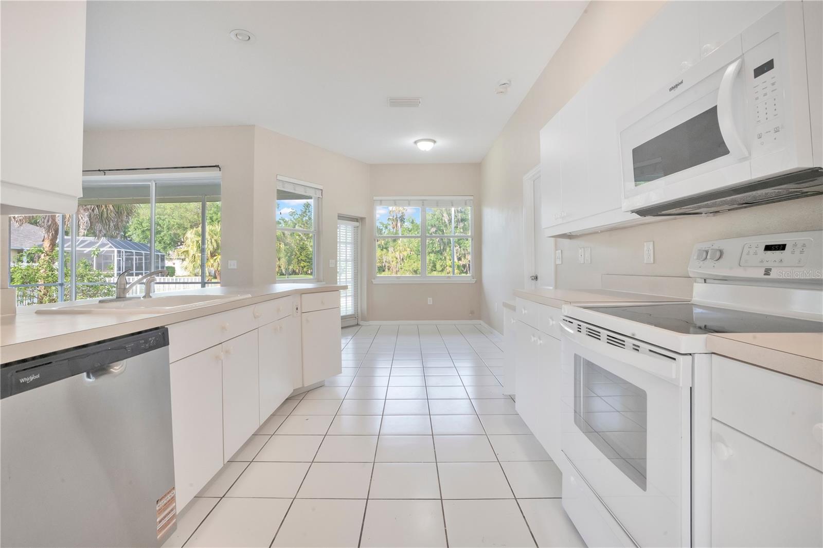 Listing Image #7