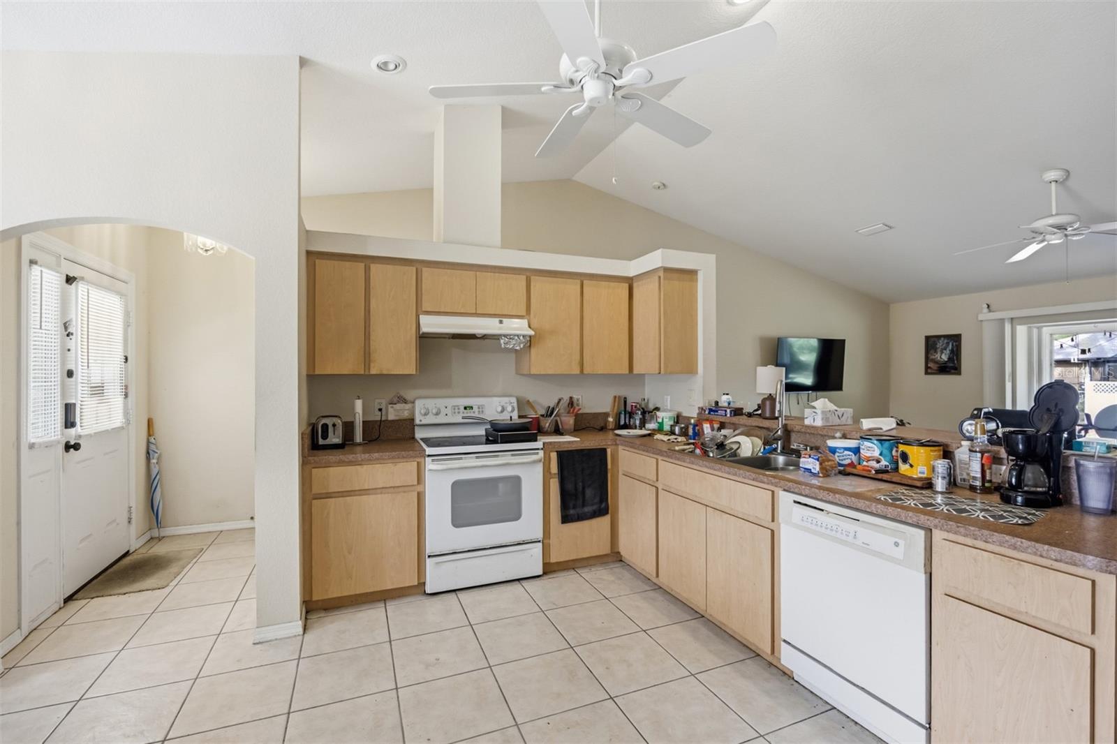 Listing Image #8