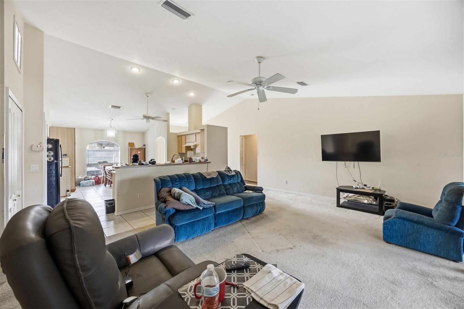 Listing Image #12