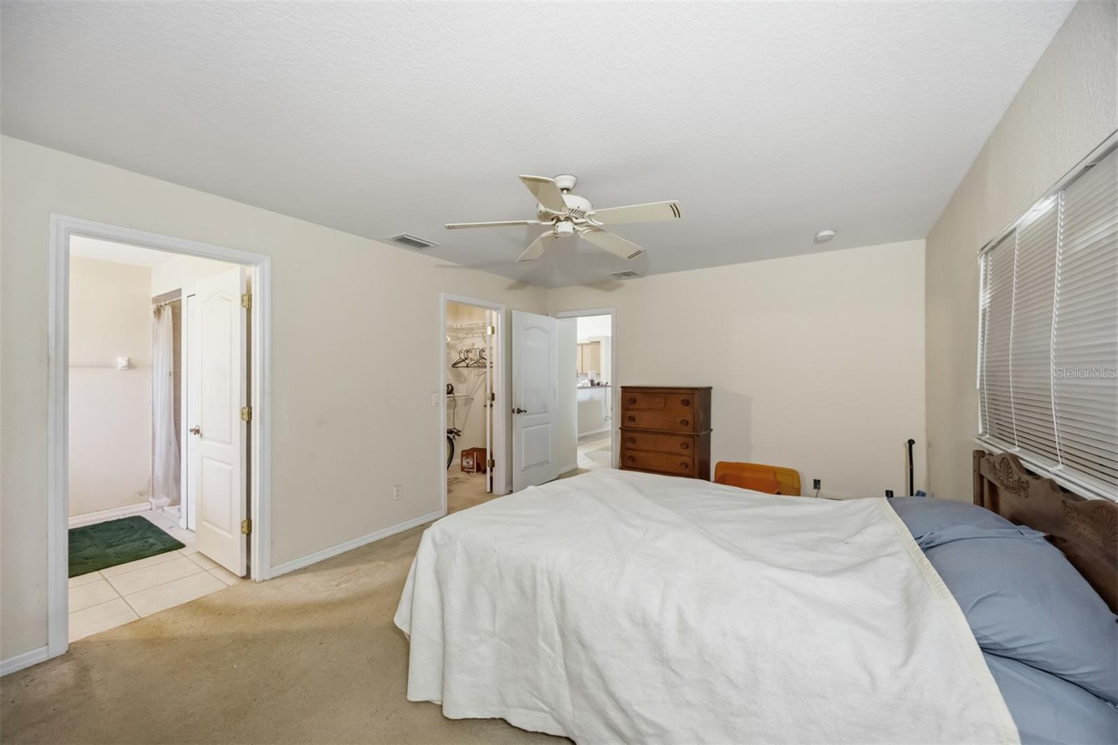 Listing Image #24