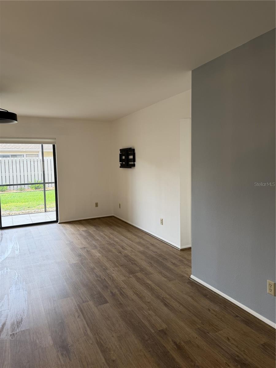 Listing Image #29